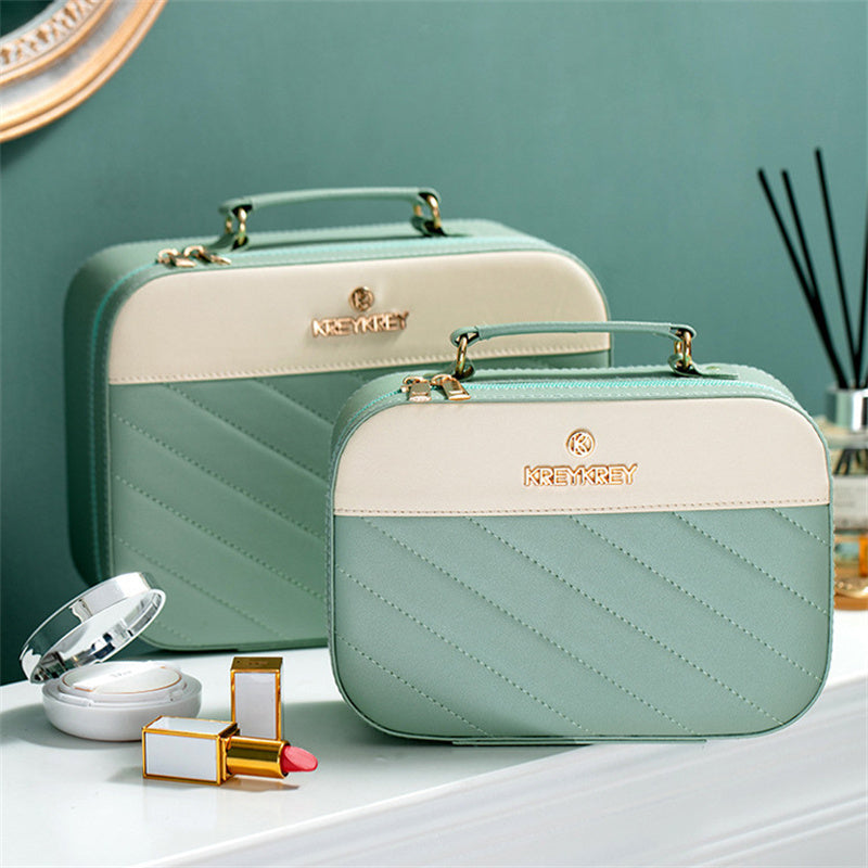 Women's Portable Large Capacity Makeup Storage Bag