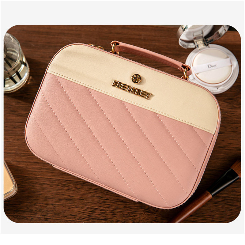 Women's Portable Large Capacity Makeup Storage Bag
