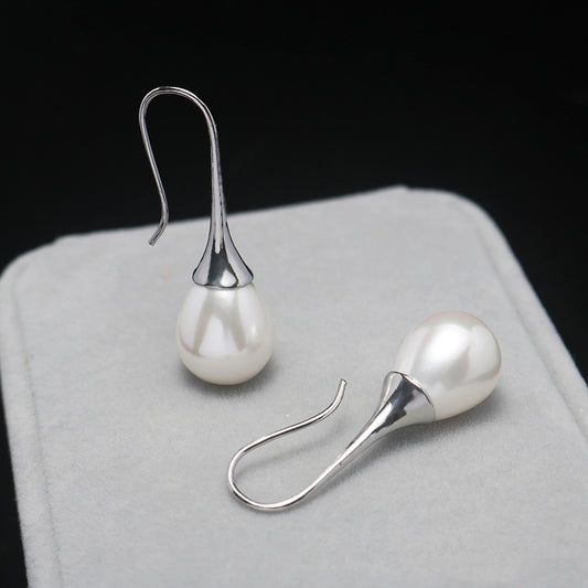 Stylish Water Drop Pearl Earrings Plated With Real Gold